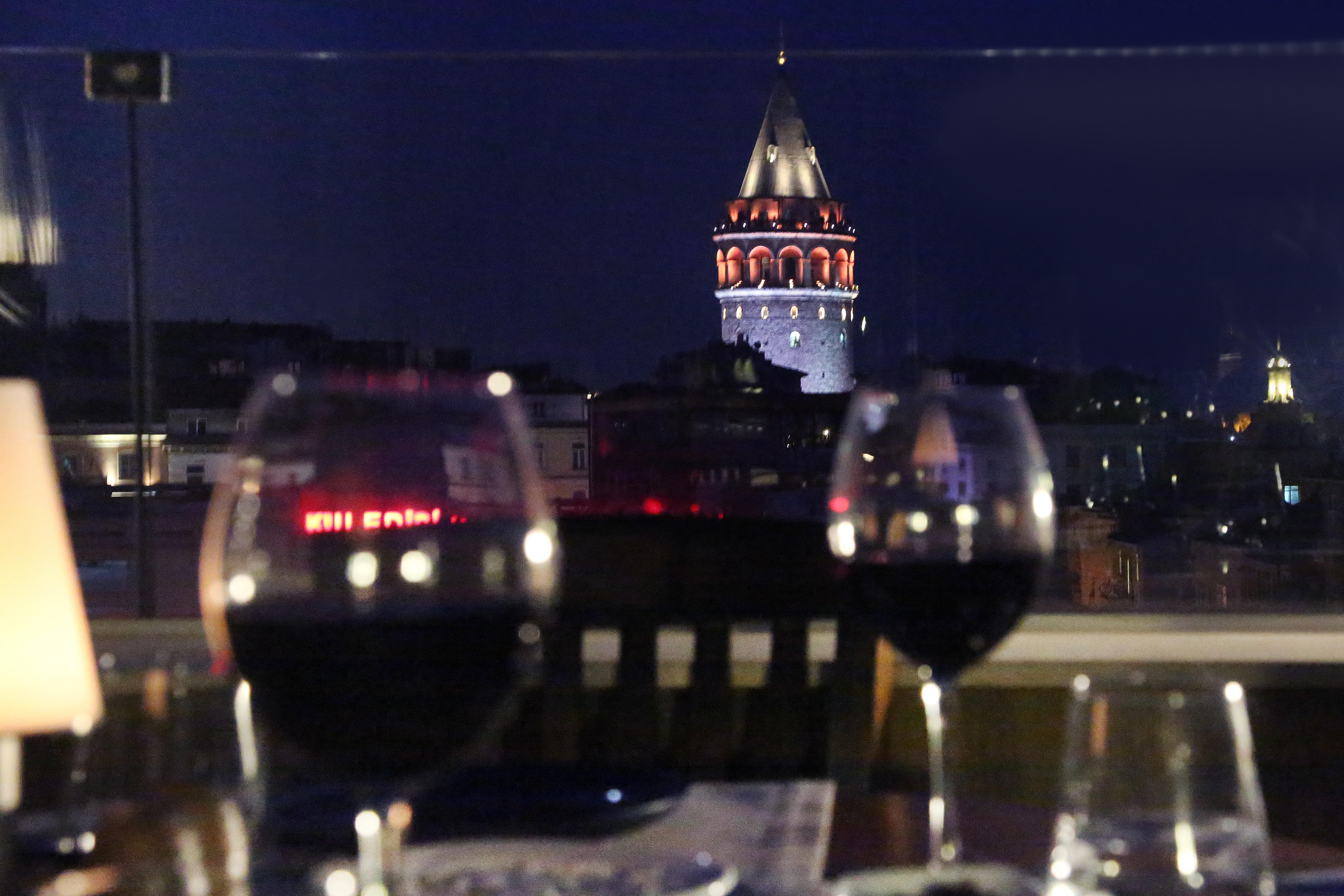 Daru Sultan Hotels Galata Istanbul Exterior foto Wine in Istanbul