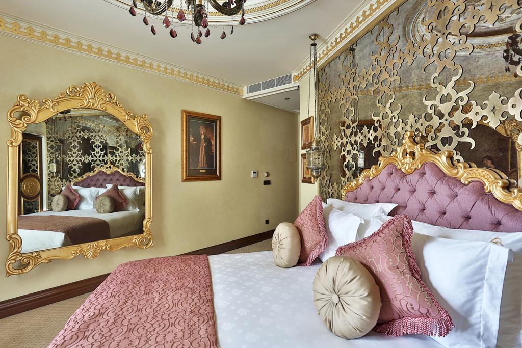 Daru Sultan Hotels Galata Istanbul Exterior foto A bedroom at the hotel